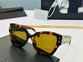 Picture of Dior Sunglasses _SKUfw57234982fw